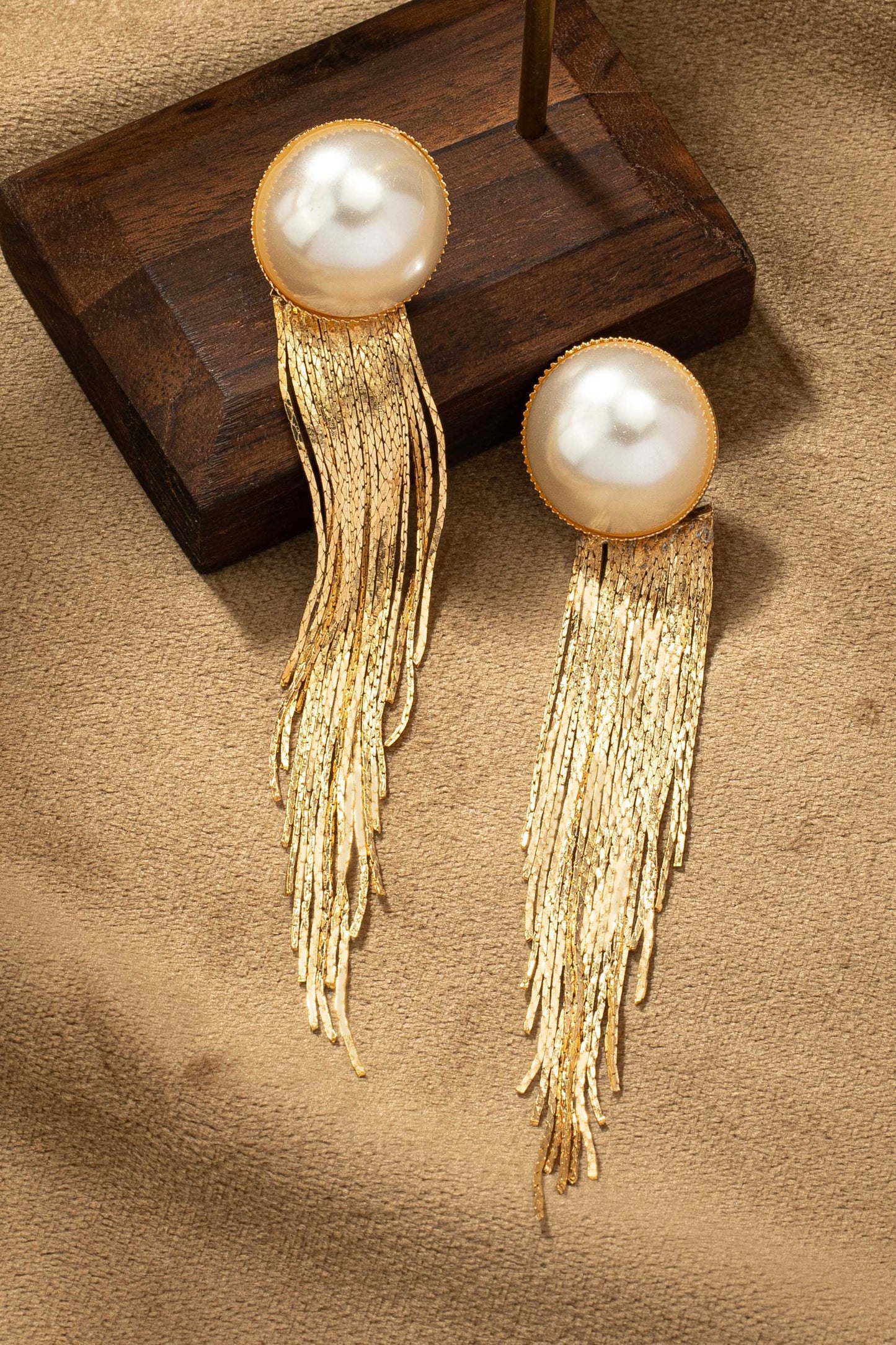 Pearl Chain Earring