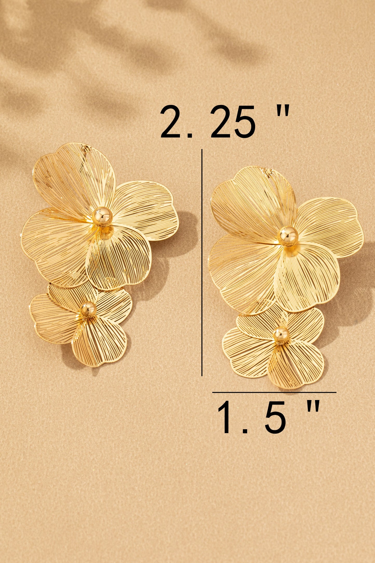 Gold Flower Stamp Earring