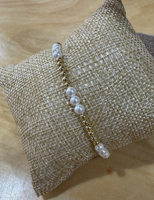 Sail Away Pearl Gold Bracelet