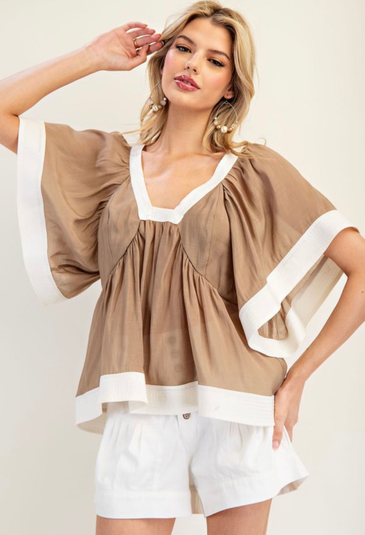 Coco Flare Cape Sleeve Top