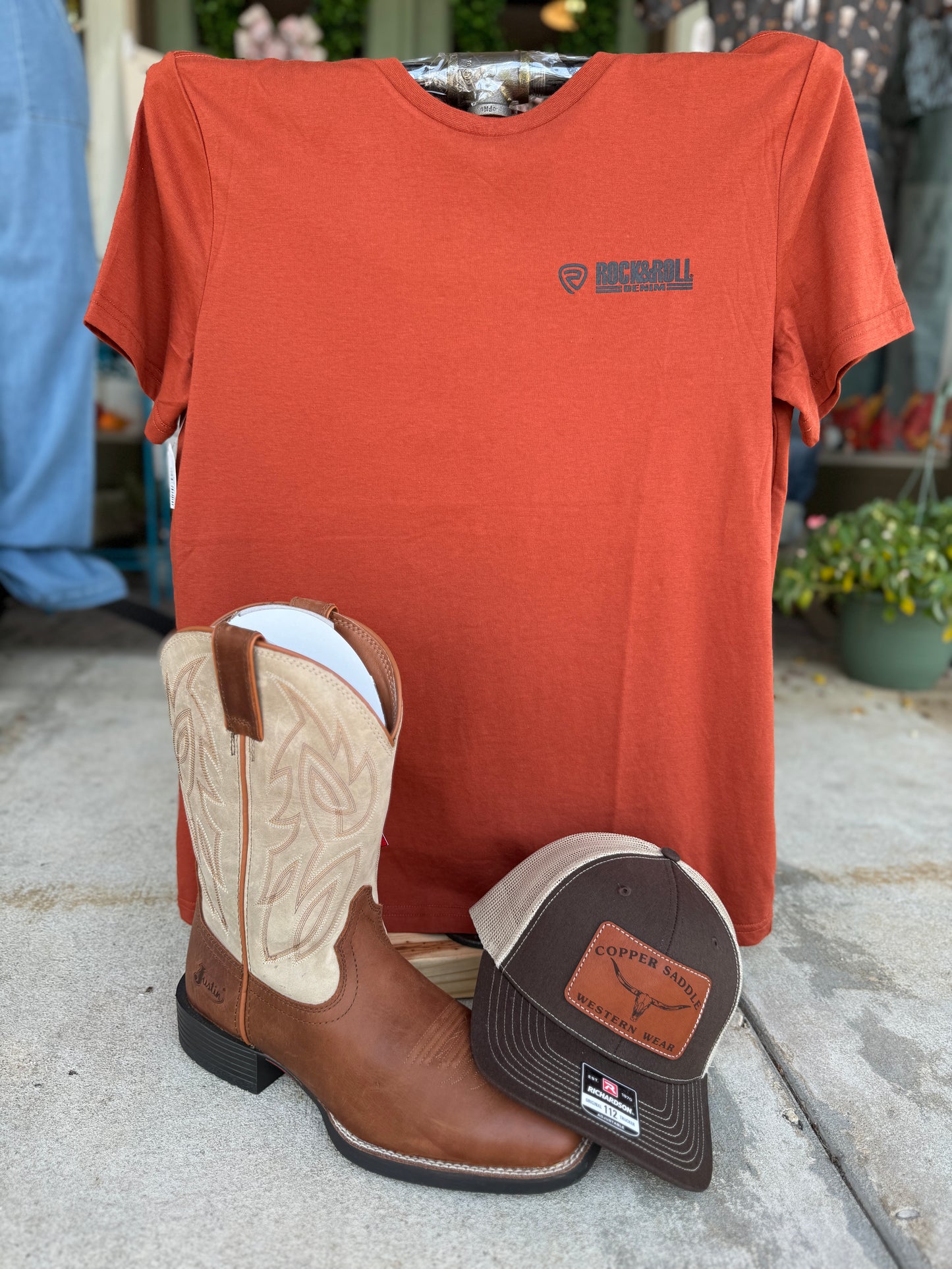 R&R Rust Unisex Tee