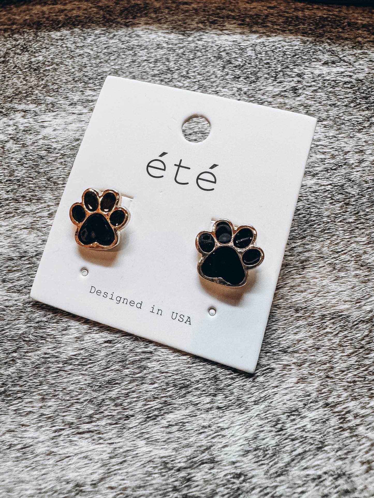 Paw Print Earring